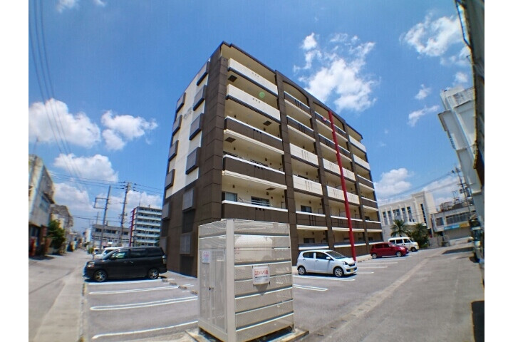 1K Apartment, Japan — image 15