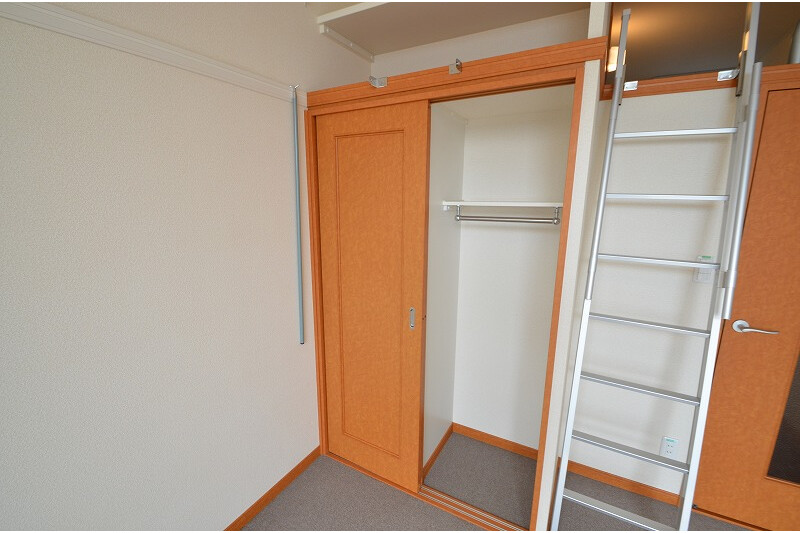 1K Apartment, Japan — image 5