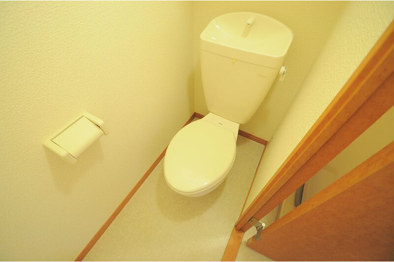 1K Apartment, Japan — image 8