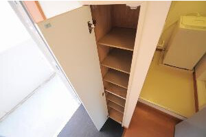 1K Apartment, Japan — image 3