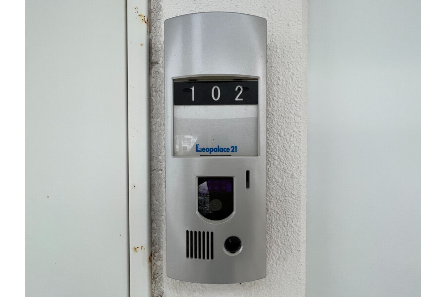 1K Apartment, Japan — image 10