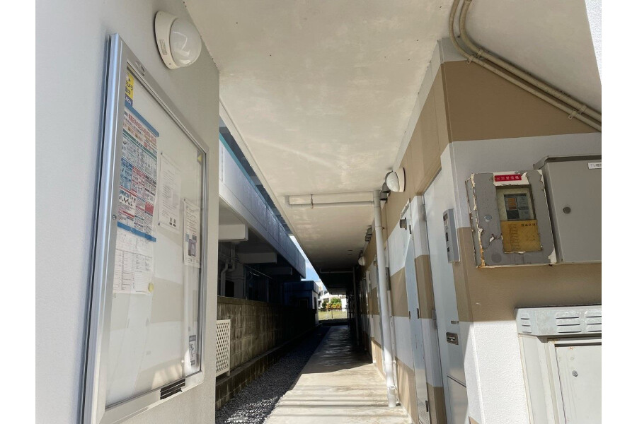 1K Apartment, Japan — image 9