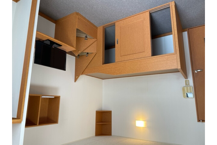 1K Apartment, Japan — image 13