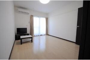 1K Apartment, Japan — image 3