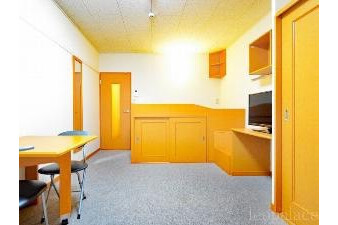 1K Apartment, Japan — image 2