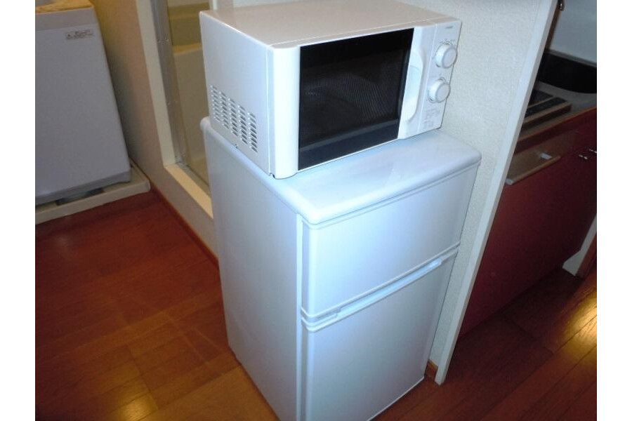 1K Apartment, Japan — image 7