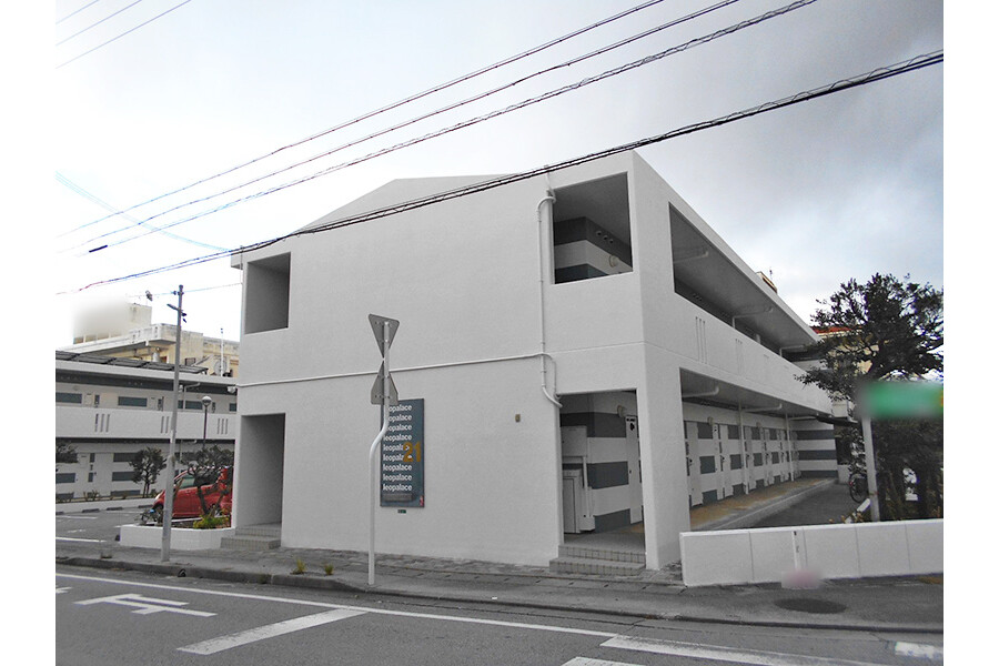 1K Apartment, Japan — image 11