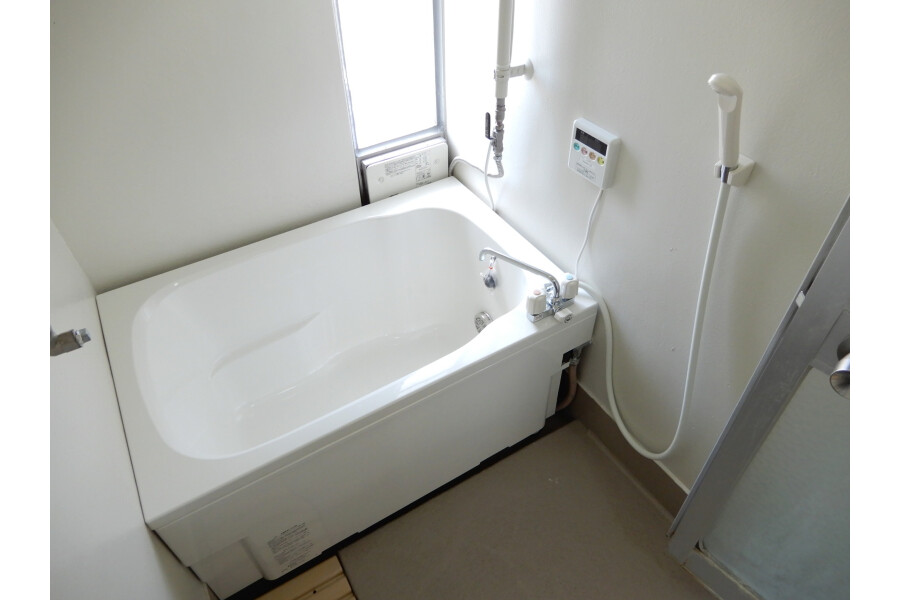 1LDK Apartment, Japan — image 8