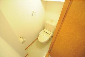 1K Apartment, Japan — image 7