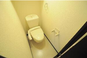 1K Apartment, Japan — image 8