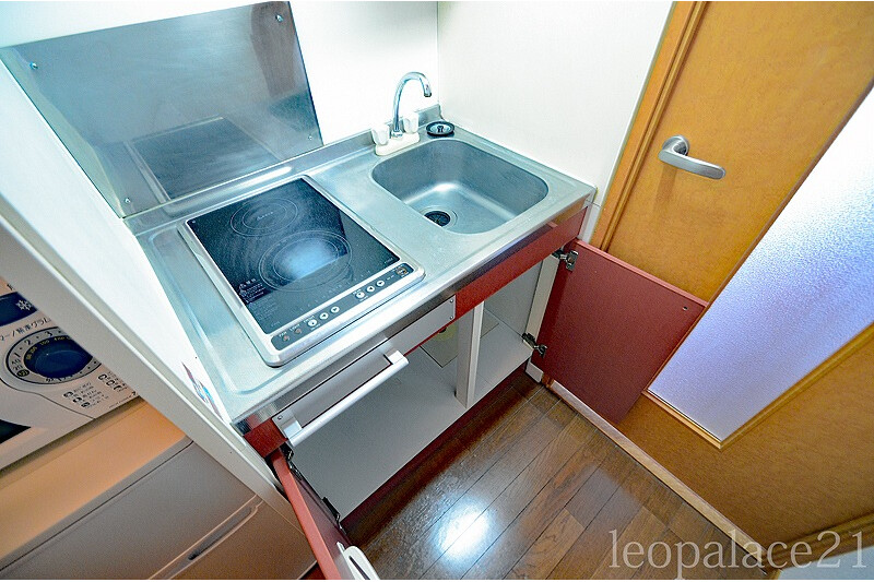 1K Apartment, Japan — image 3