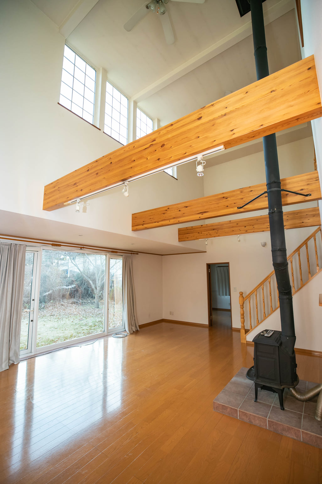 H228(3Bedrooms, 2Car Garage)