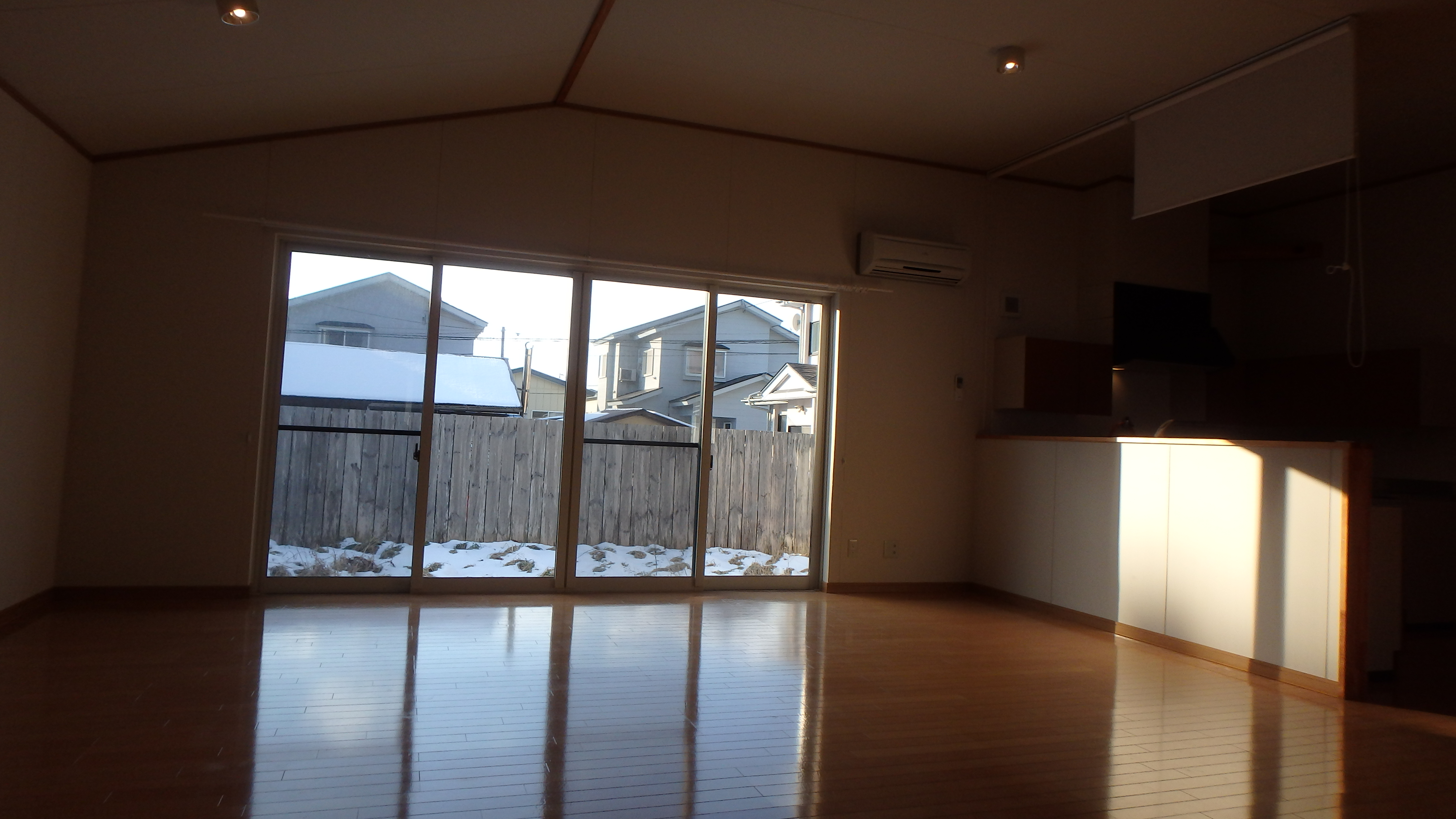 H170A, B(3Bedrooms, 1Car garage)