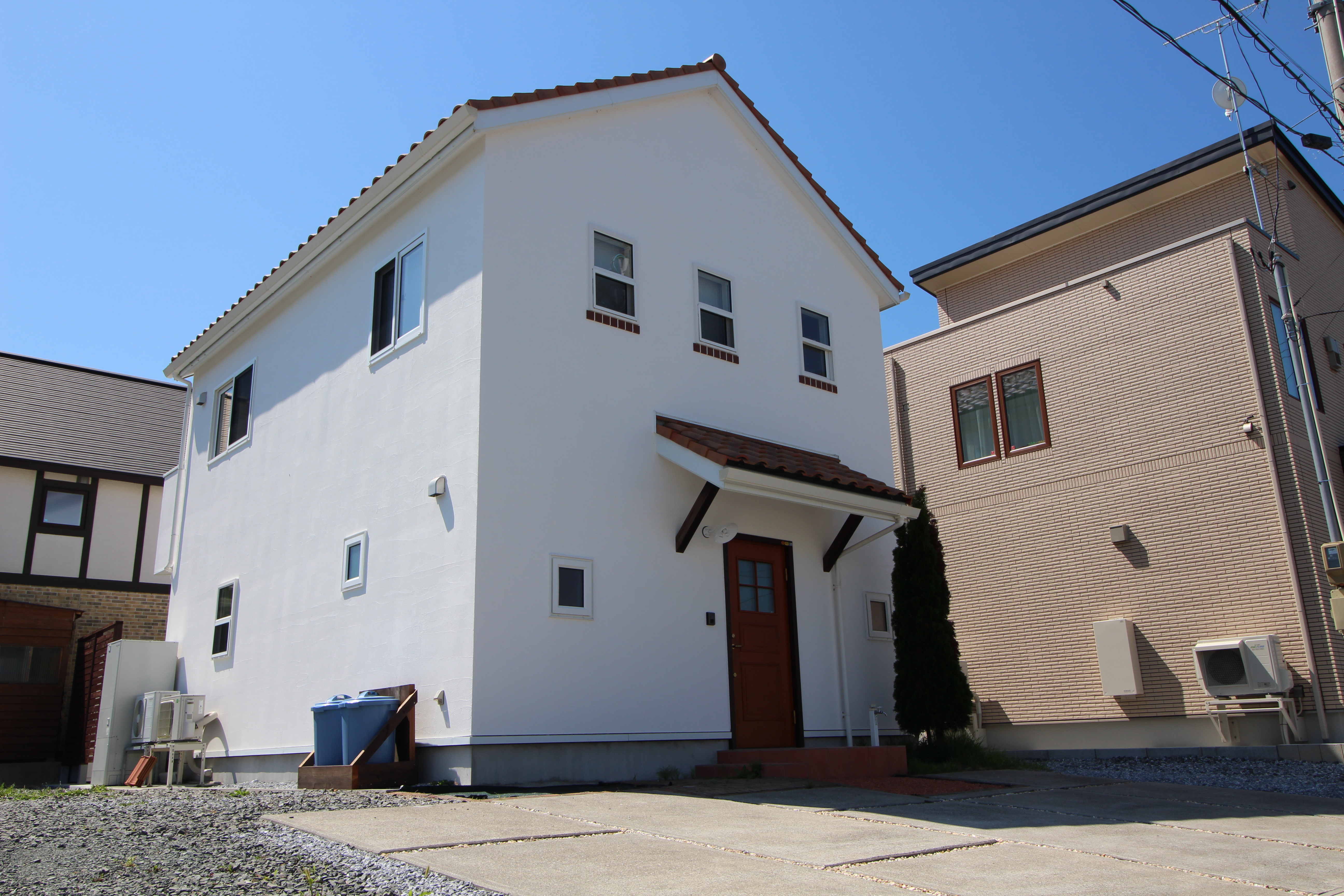 W396(3Bedrooms, 2Car port)