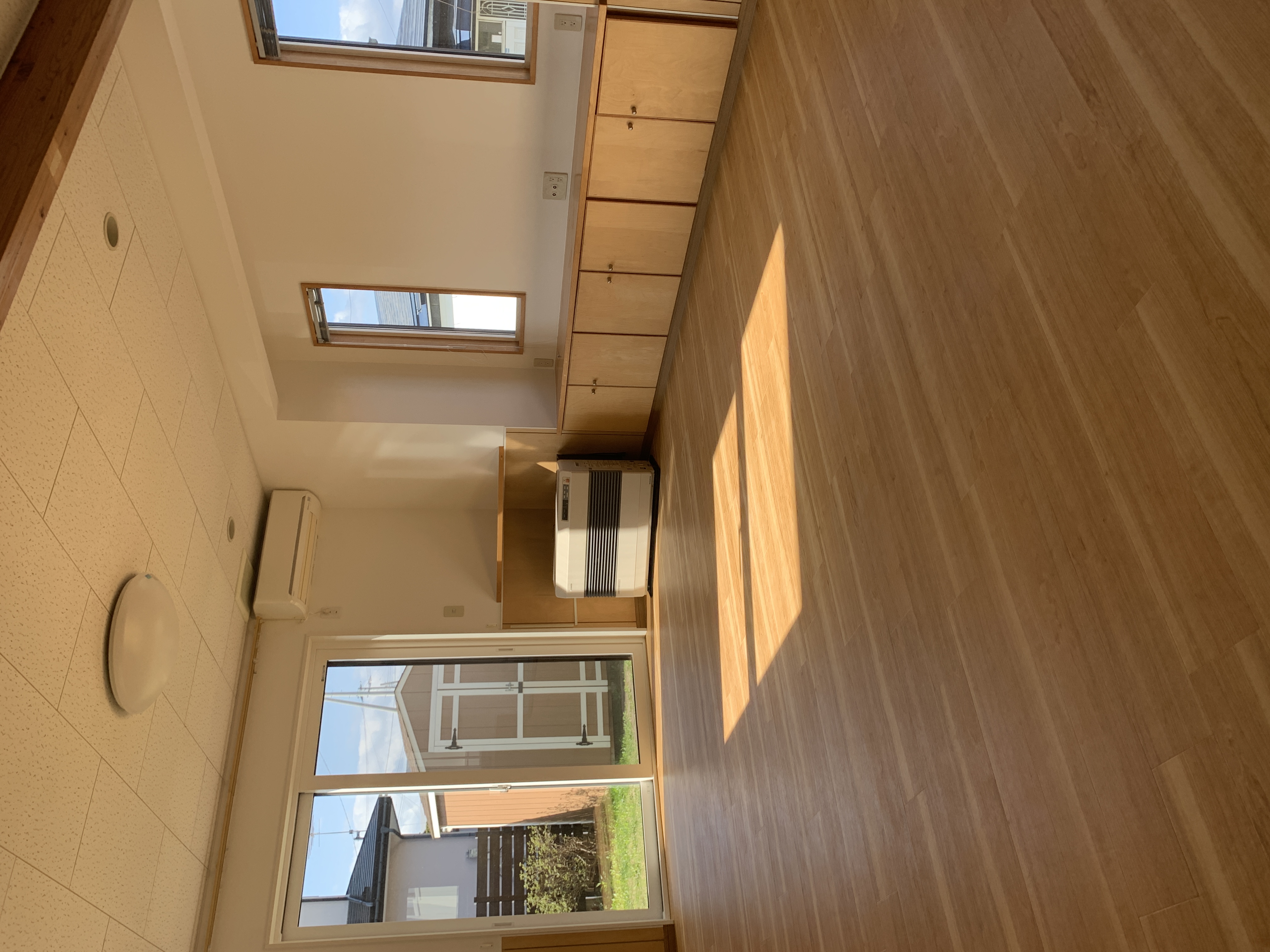 H73(3Bedrooms **No Pet** — image 9