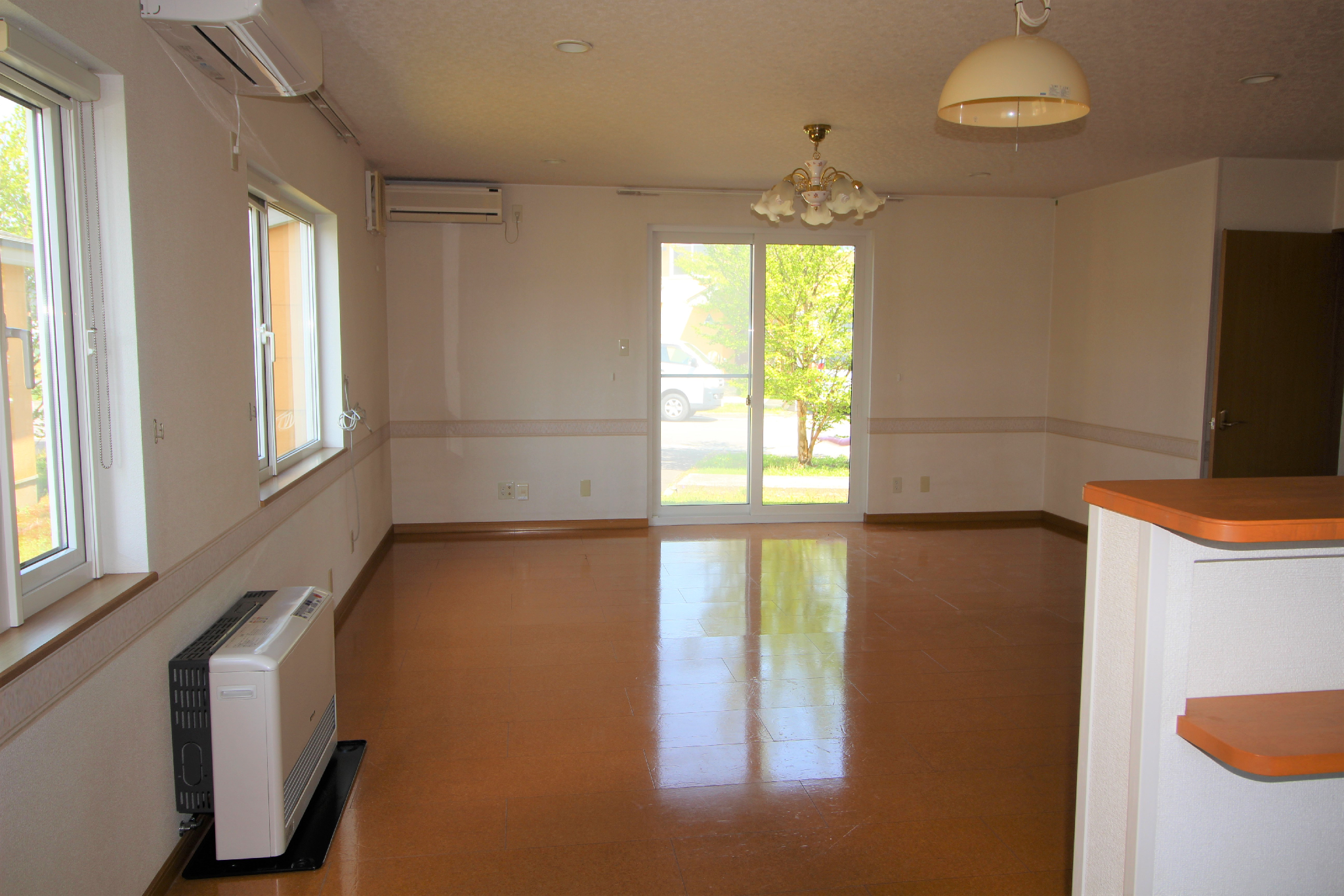 W382G(3bedrooms, 1carport)